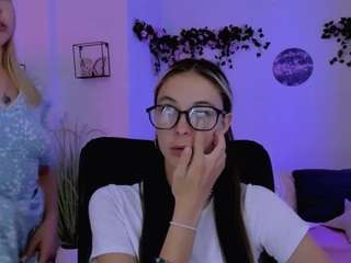 olivia-kit Live Webcam on CamSoda