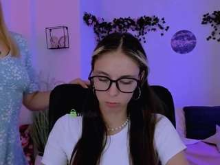 olivia-kit live webcam show