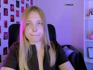 olivia-kit live webcam show