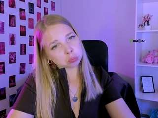 olivia-kit live webcam show