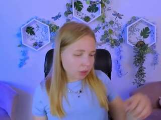 olivia-kit live webcam show