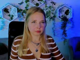 olivia-kit's live room