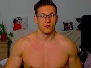 Live cam show with ZeinMiracles