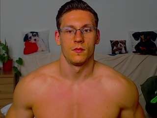 Live cam show with ZeinMiracles