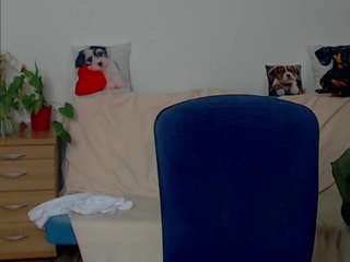 Live cam show with ZeinMiracles