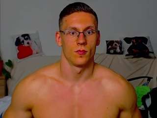 ZeinMiracles live webcam show