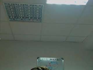 ZeinMiracles live webcam show