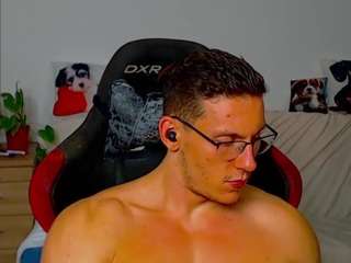ZeinMiracles live cam preview