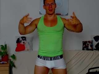 ZeinMiracles live cam preview