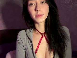 BeaPeria live webcam show