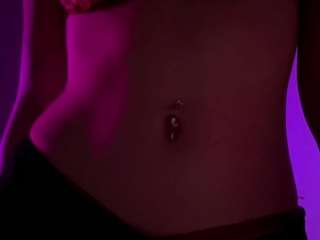 Beaperia's cam show statistics and live stream