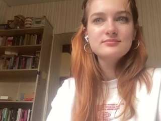 carlinebyler Sex Cam Show