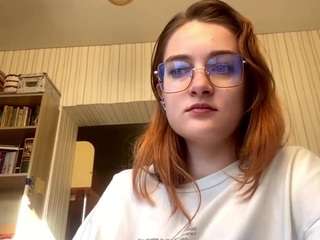 carlinebyler live webcam show