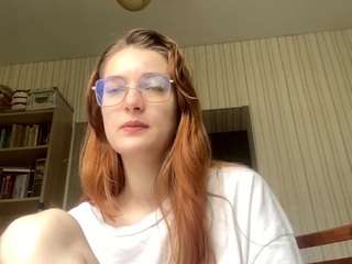 carlinebyler live webcam show