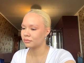 deliabutkowski Sex Cam Show