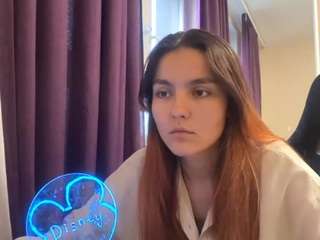le modèle glaydsdibiasi est en webcam porno dans un show sur le site camsoda, il possède les tags suivants: amateur,sexy,natural,nature,no drinking,no smoking,orgasm,pov,public,pussy,shaved pussy,anal toys,skinny,spank,squirter,strip,striptease,tattoos,tease,teen 18