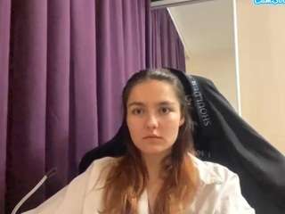 GlaydsDibiasi live webcam show