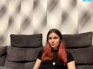 le modèle glaydsdibiasi est en webcam porno dans un show sur le site camsoda, il possède les tags suivants: amateur,skinny,no drinking,no smoking,public,pussy,sexy,shaved pussy,spank,natural,squirter,strip,tattoos,tease,teen 18,young adult,nature,naked,anal toys,black hair