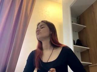 le modèle glaydsdibiasi est en webcam porno dans un show sur le site camsoda, il possède les tags suivants: amateur,sexy,natural,nature,no drinking,no smoking,public,pussy,shaved pussy,lush,skinny,spank,squirter,strip,tattoos,tease,teen 18,naked,lingerie,anal toys