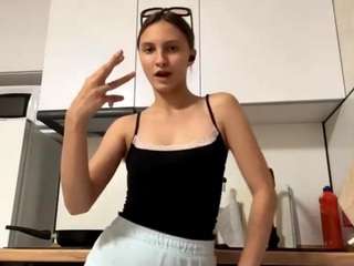 lakiafroio live webcam show