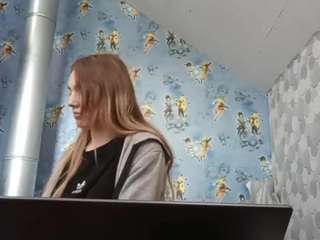 Lora live webcam show