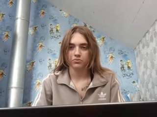 Lora live webcam show