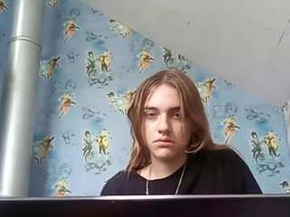 Live cam show with Lora
