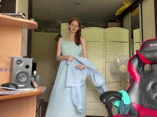 nicollekoth