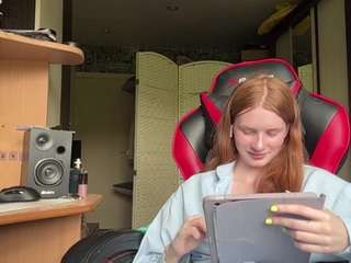 nicollekoth