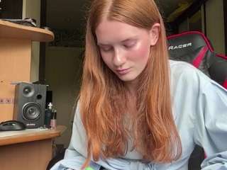 nicollekoth