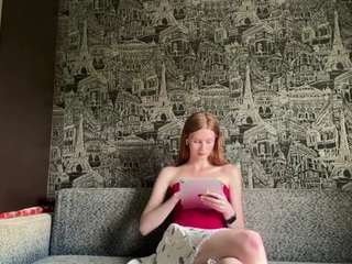 nicollekoth