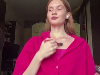 nicollekoth