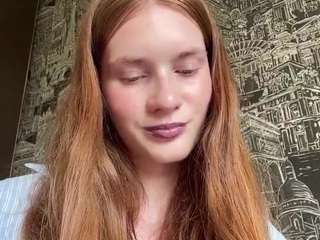 nicollekoth