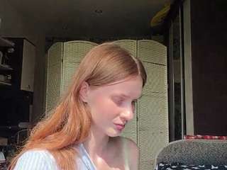 nicollekoth