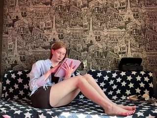 nicollekoth