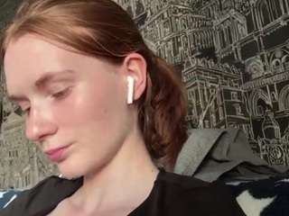 nicollekoth