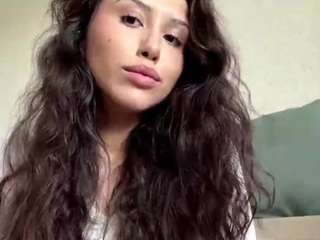RosalineWainright live webcam show