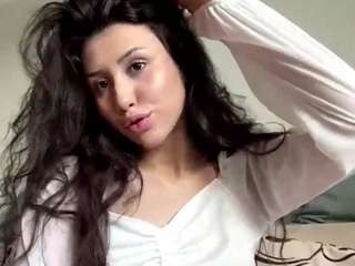 RosalineWainright live webcam show
