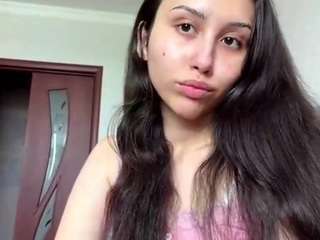 RosalineWainright live webcam show