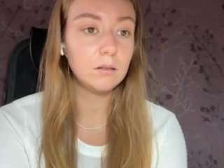 sallyyang Live Webcam on CamSoda