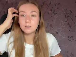 sallyyang Live Webcam on CamSoda