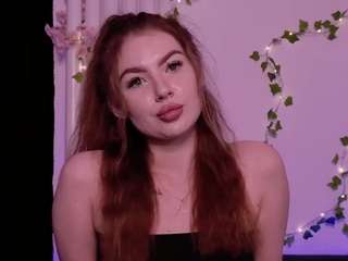 Lorenziaa live cam preview