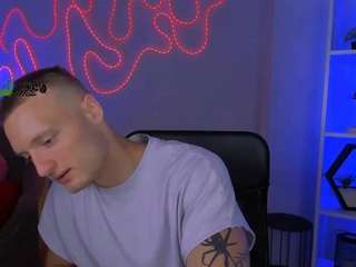 alex-mid1 Sex Cam Show