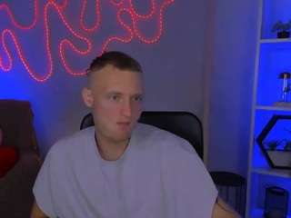 alex-mid1 Sex Cam Show