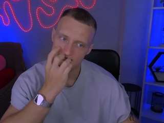 alex-mid1 Sex Cam Show