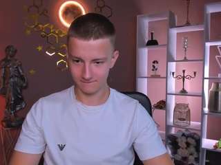 alex-mid1