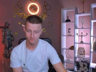 alex-mid1