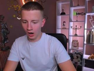 alex-mid1