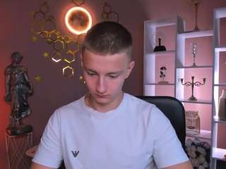 alex-mid1