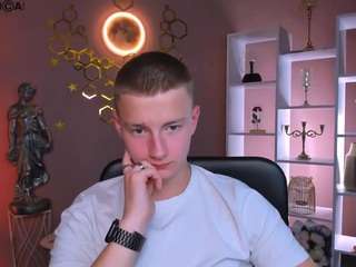 alex-mid1